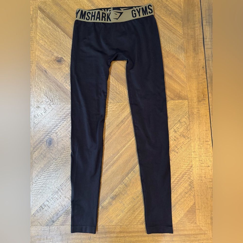 Gymshark Black Leggings With Olive Green "Stay Put"  Waistband